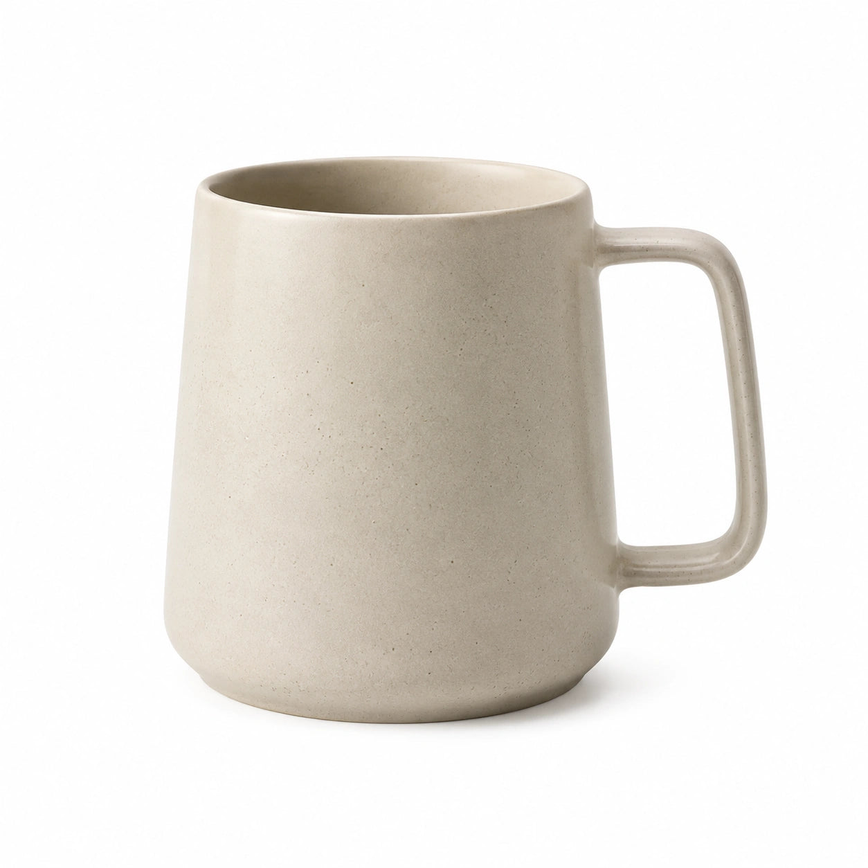 Tazza 450 ml in ceramica beige con manico stile minimalista